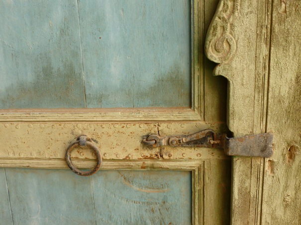 old-moroccan-lock.jpg