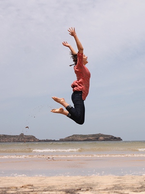 miriam-jumping-beach-essaouira.jpg