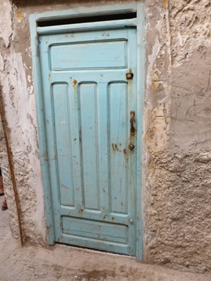 essaouira-door-medina.jpg