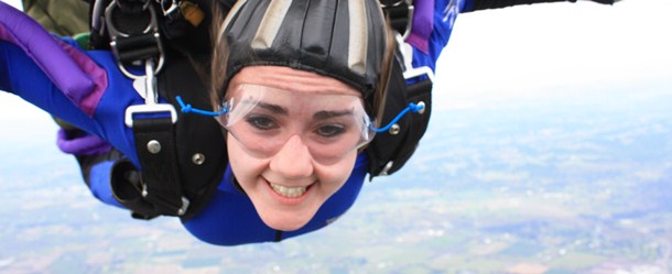 jen-skydives.jpg