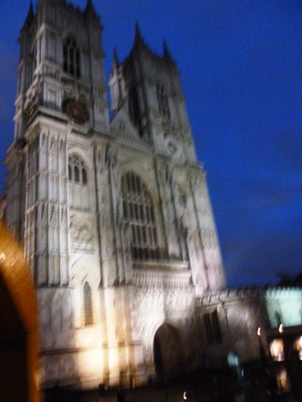 westminster-abbey-night.jpg